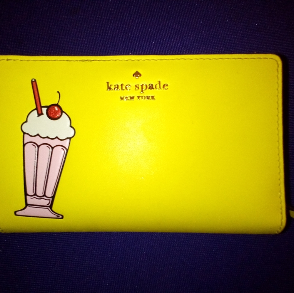 Kate Spade Wallet - Picture 5 of 7